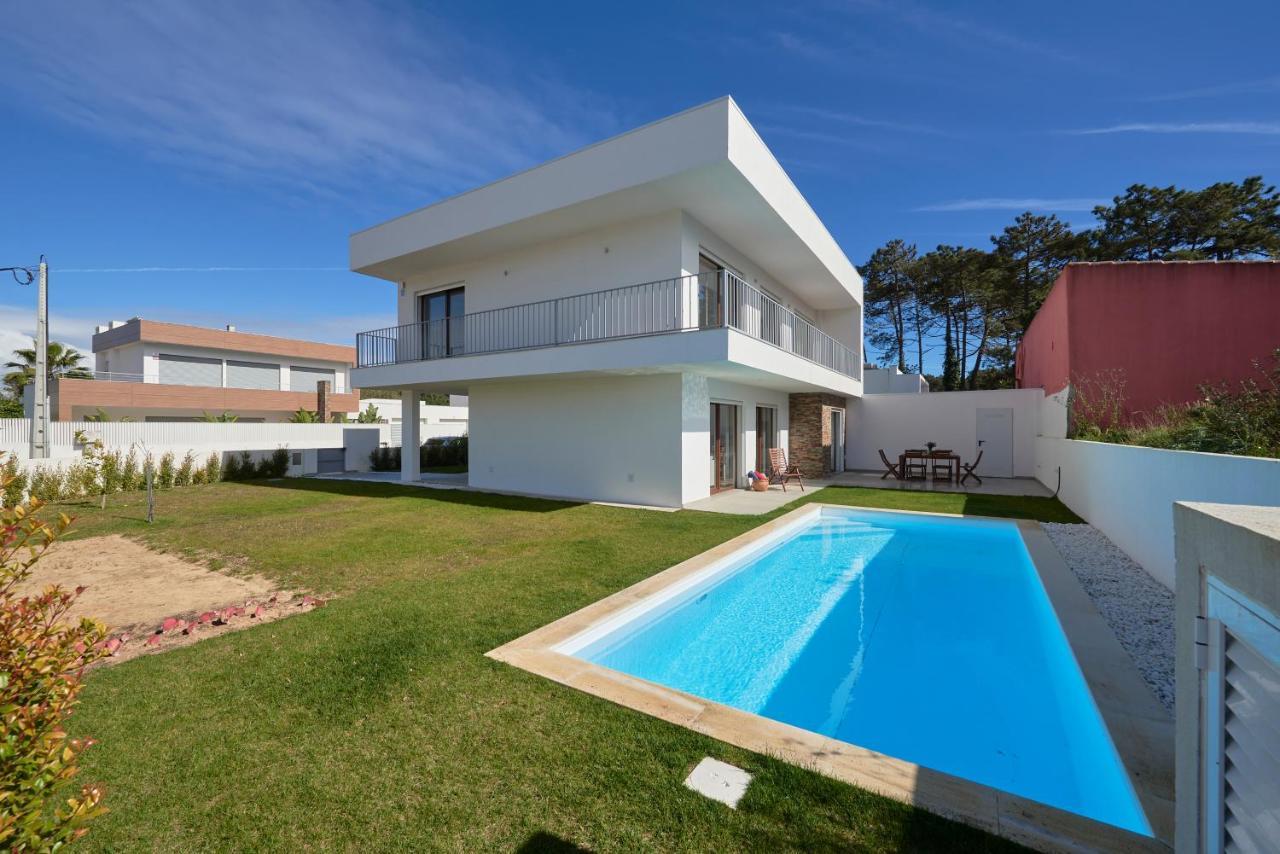 Aroeira Villa W/ Pool Near Beach, By Timecooler Exterior photo